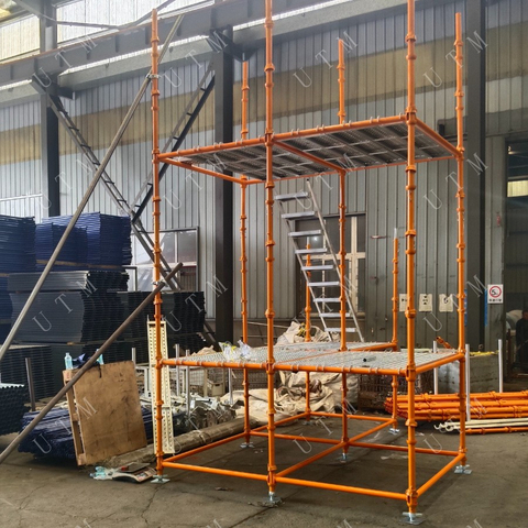 Système d'échafaudage à cuplock de 3,2 mm 4,2 mm avec galvanisé ou peint pour la construction